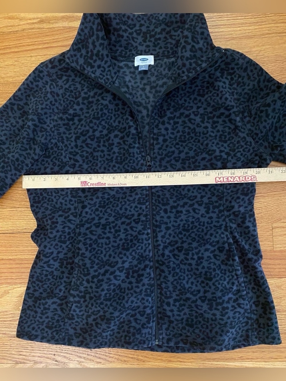 Old Navy Fleece Jacket Women’s Large Animal Print Gray/Black Front Zip- Pockets - Picture 4 of 5